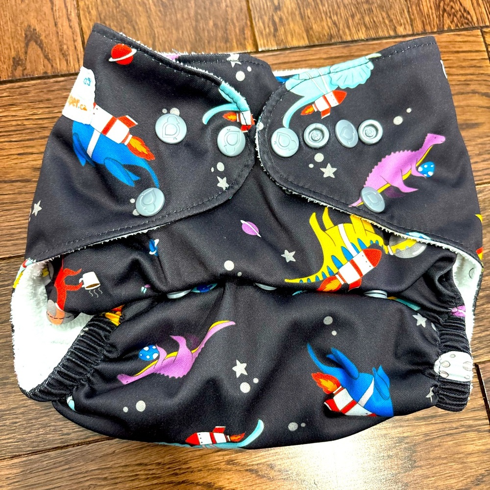 Lil Helper cloth reusable diaper